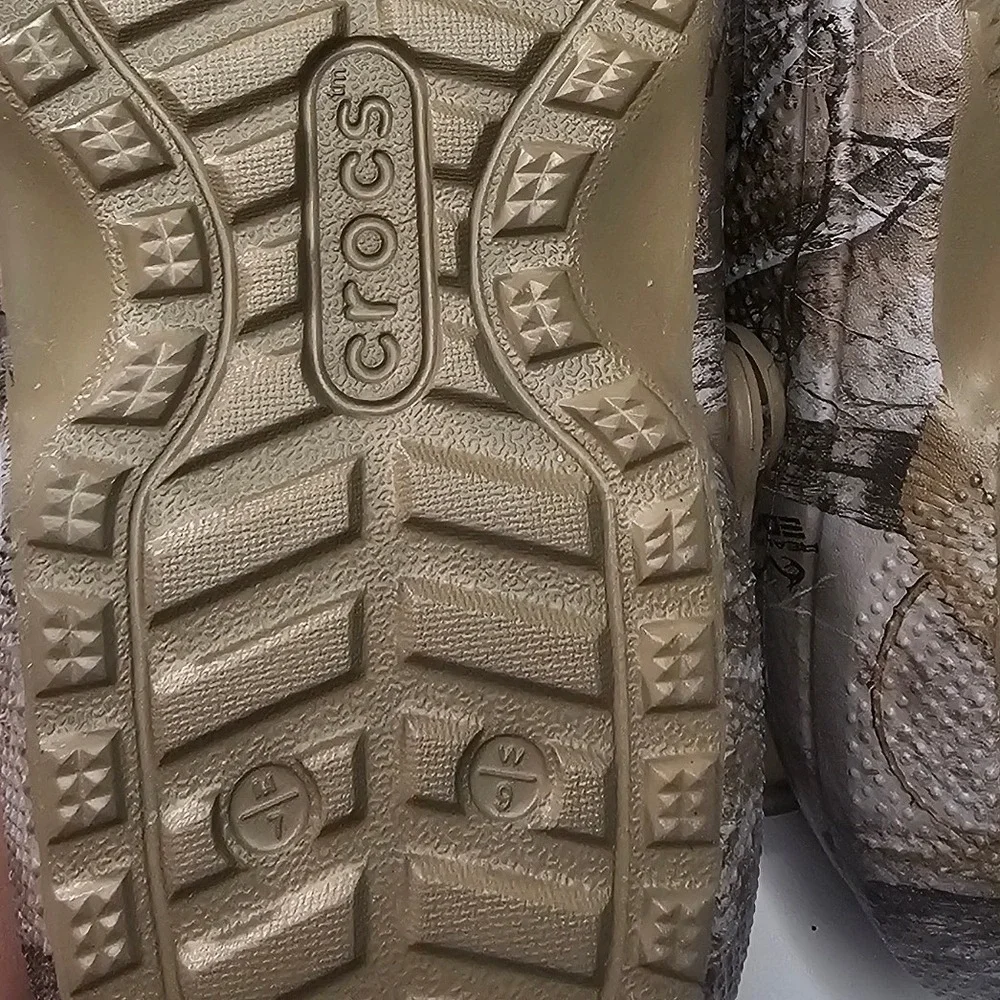 Crocs Classic Lined Clog RealTree Edge Camo Brown Faux Fur Fleece Men 7 Women 9